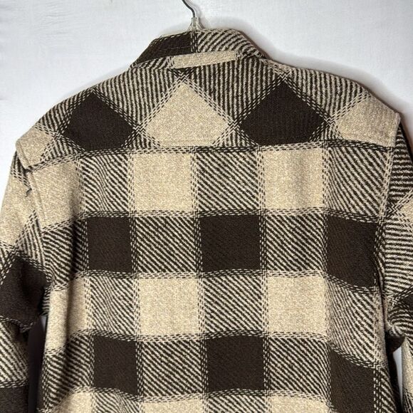 Common People Oliver 4 Pocket Plaid Shacket for Men. Size Large. New With Tag. - Picture 10 of 11